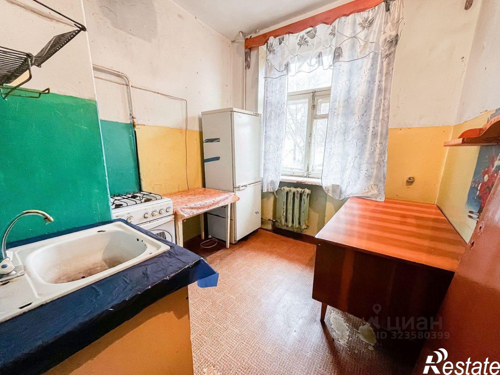 Сдать комнату за 8 500 рублей на г Ярославль, улица Майорова, д 3