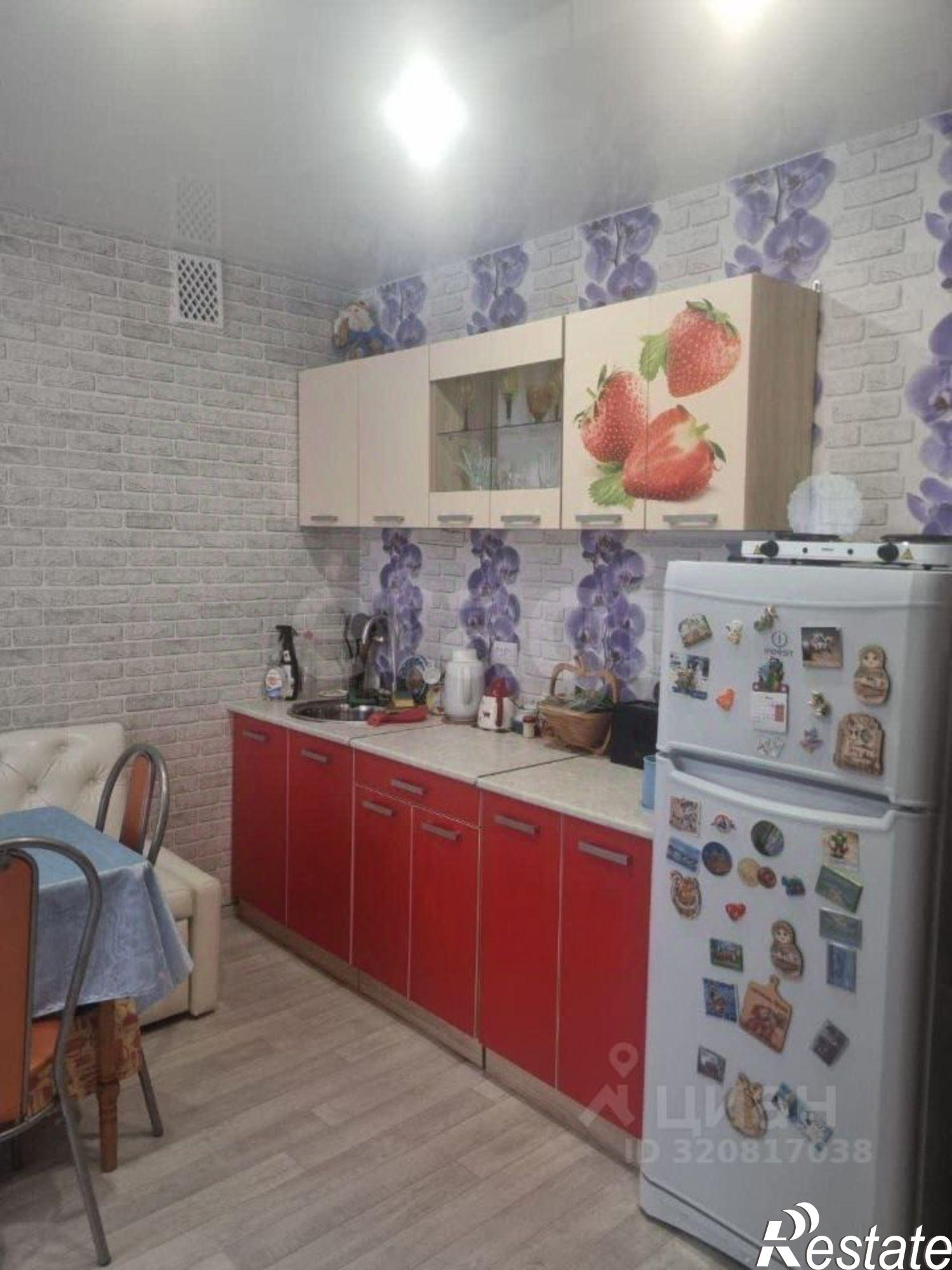 Купить комнату за 2 400 000 рублей