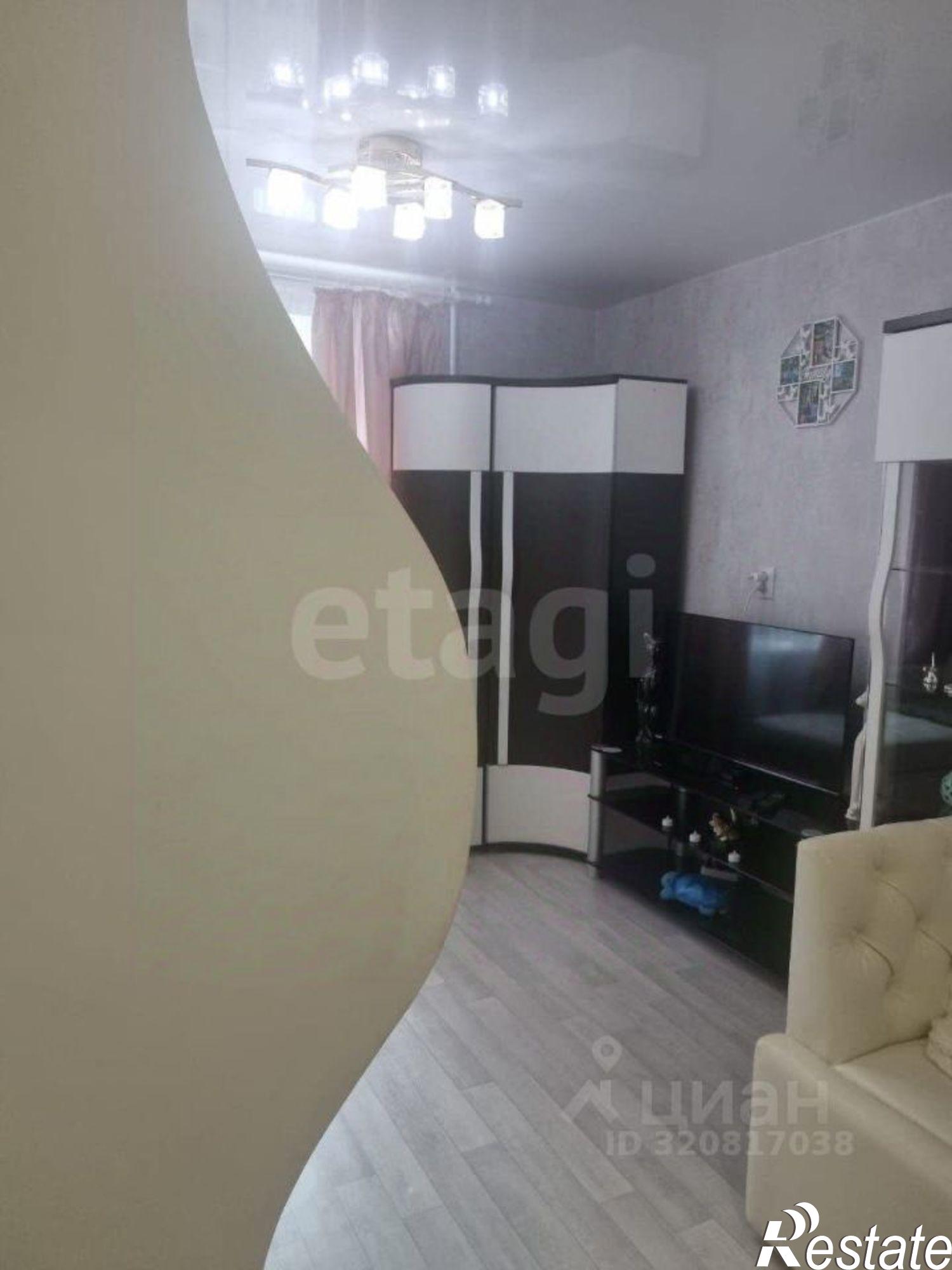 Купить комнату за 2 400 000 рублей