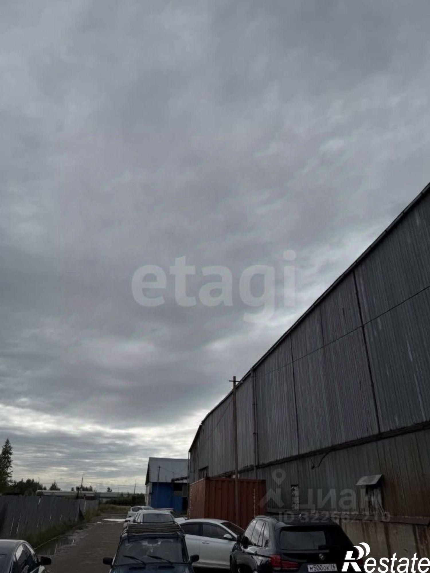 Купить складское помещение за 92 813 500 рублей