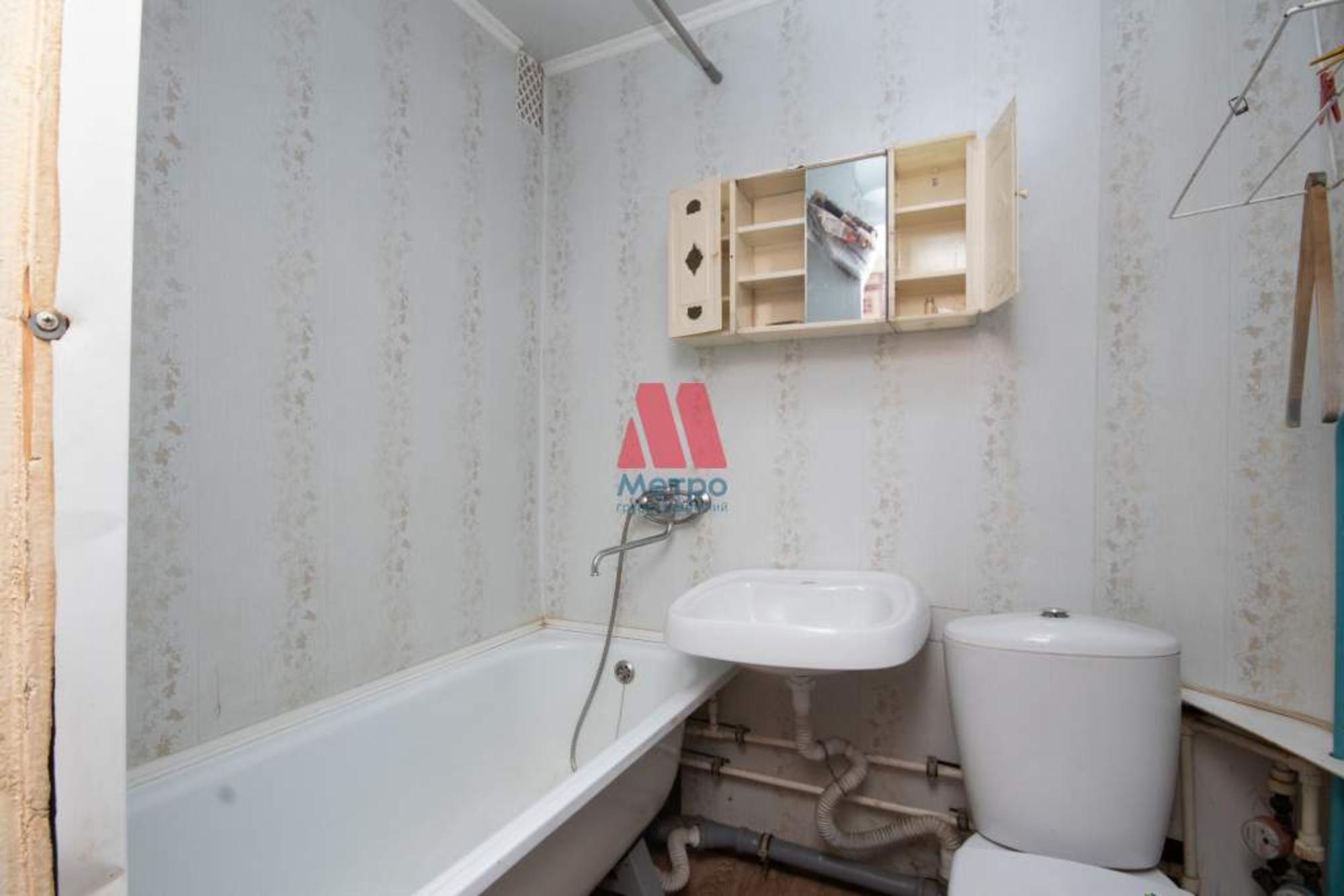 Купить квартиру за 2 200 000 рублей на д.24