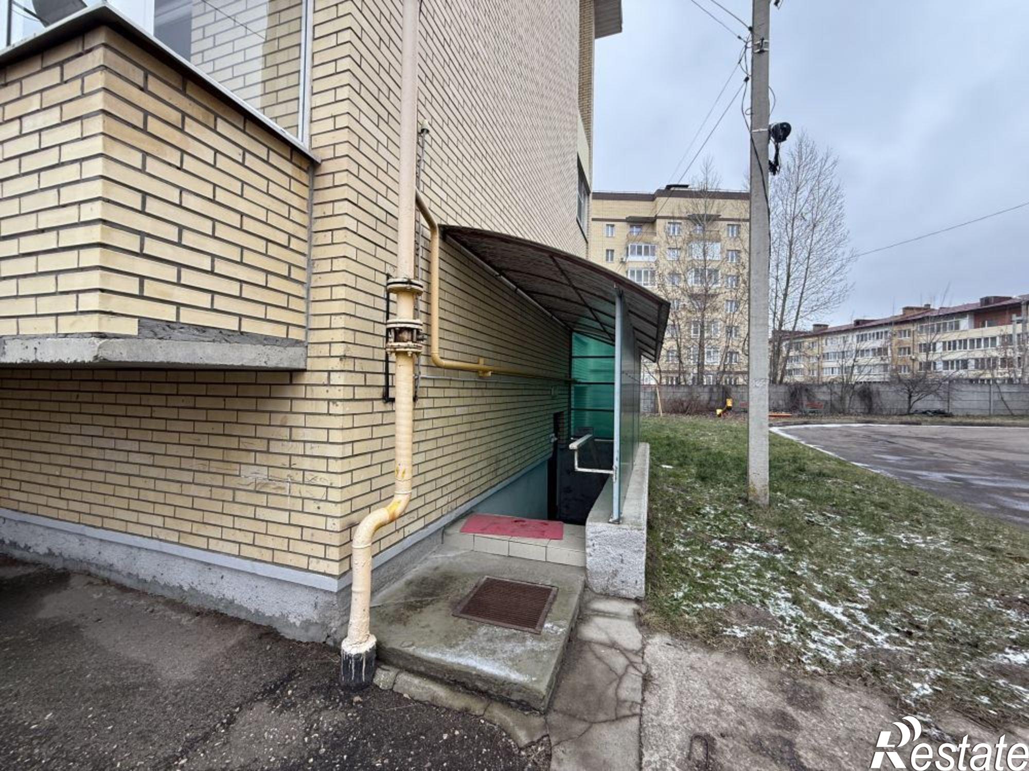 Купить помещение свободного назначения за 4 843 540 рублей на ул Радужная, 2