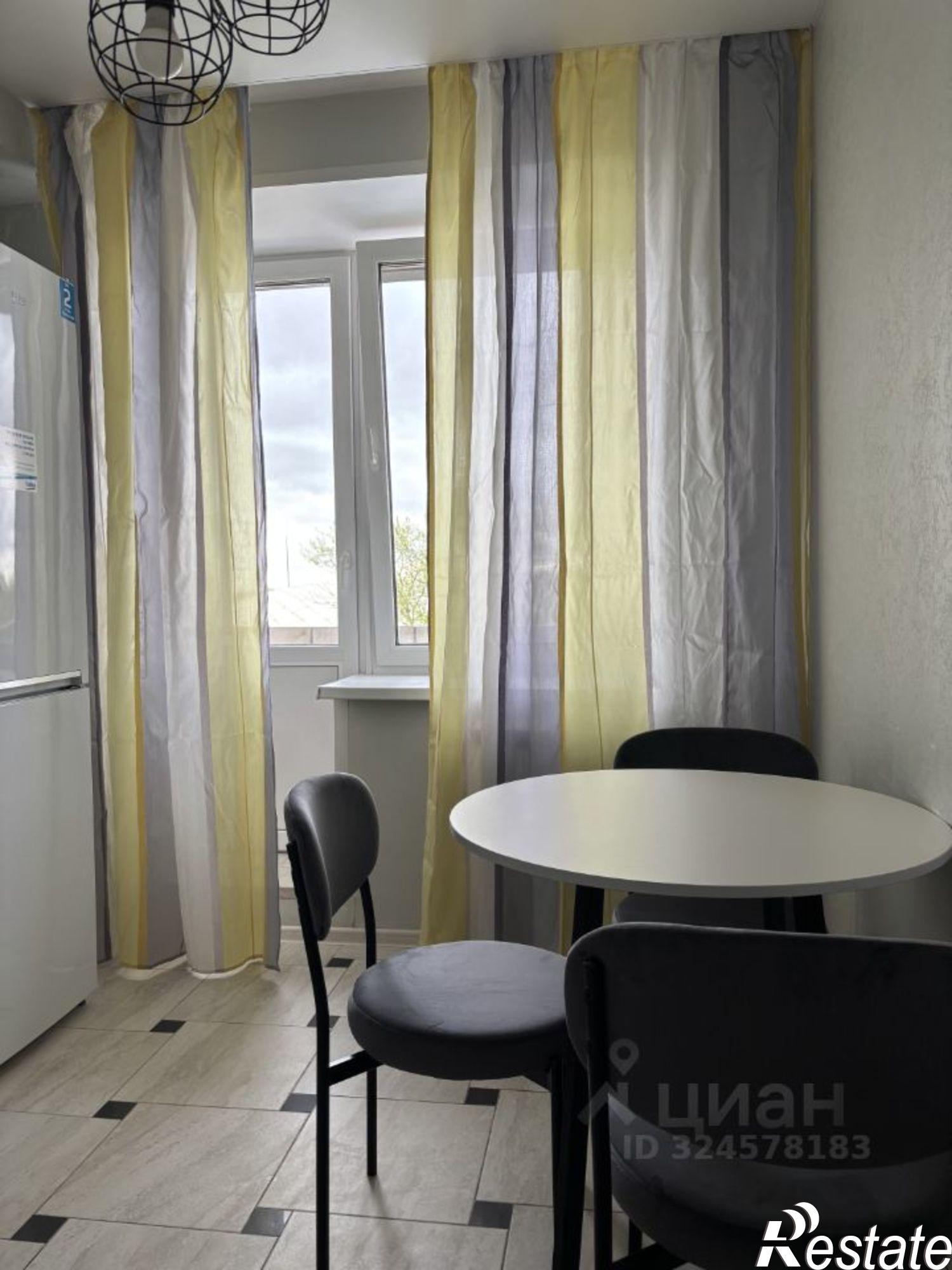 Сдать квартиру за 40 000 рублей на Ярославль, улица Карла Либкнехта, 6