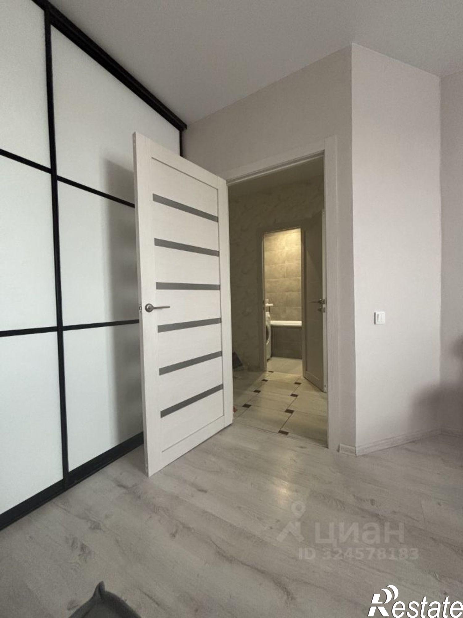 Сдать квартиру за 40 000 рублей на Ярославль, улица Карла Либкнехта, 6