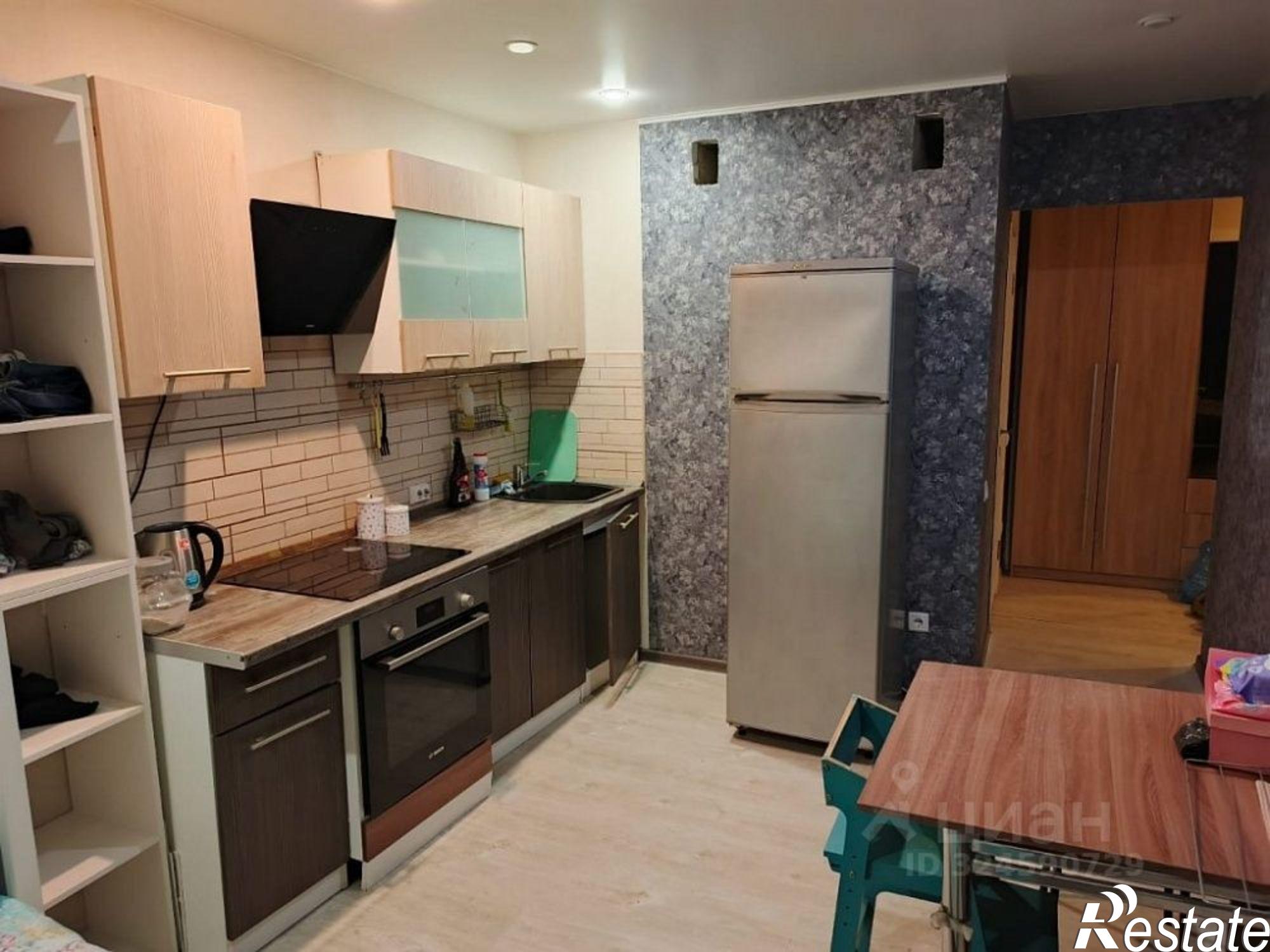 Сдать квартиру за 25 000 рублей на Ярославль, улица Короленко, 3к2