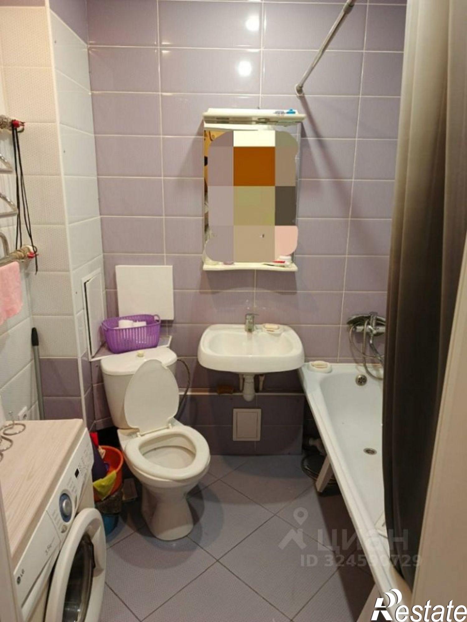 Сдать квартиру за 25 000 рублей на Ярославль, улица Короленко, 3к2