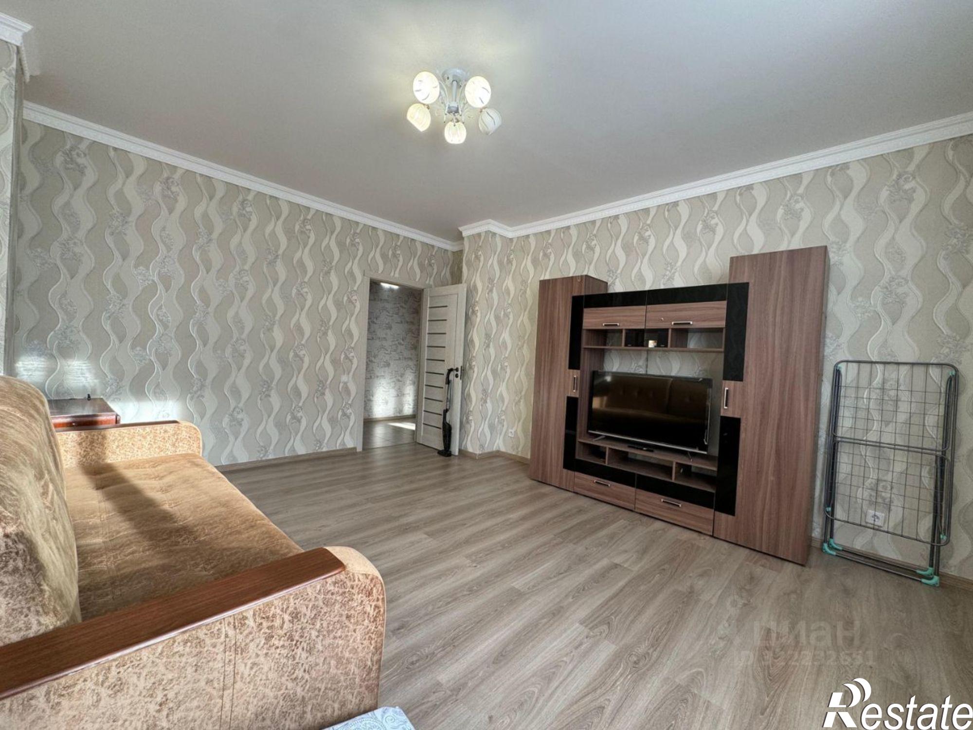 Сдать квартиру за 50 000 рублей на Ярославль, Чернопрудная улица, 15