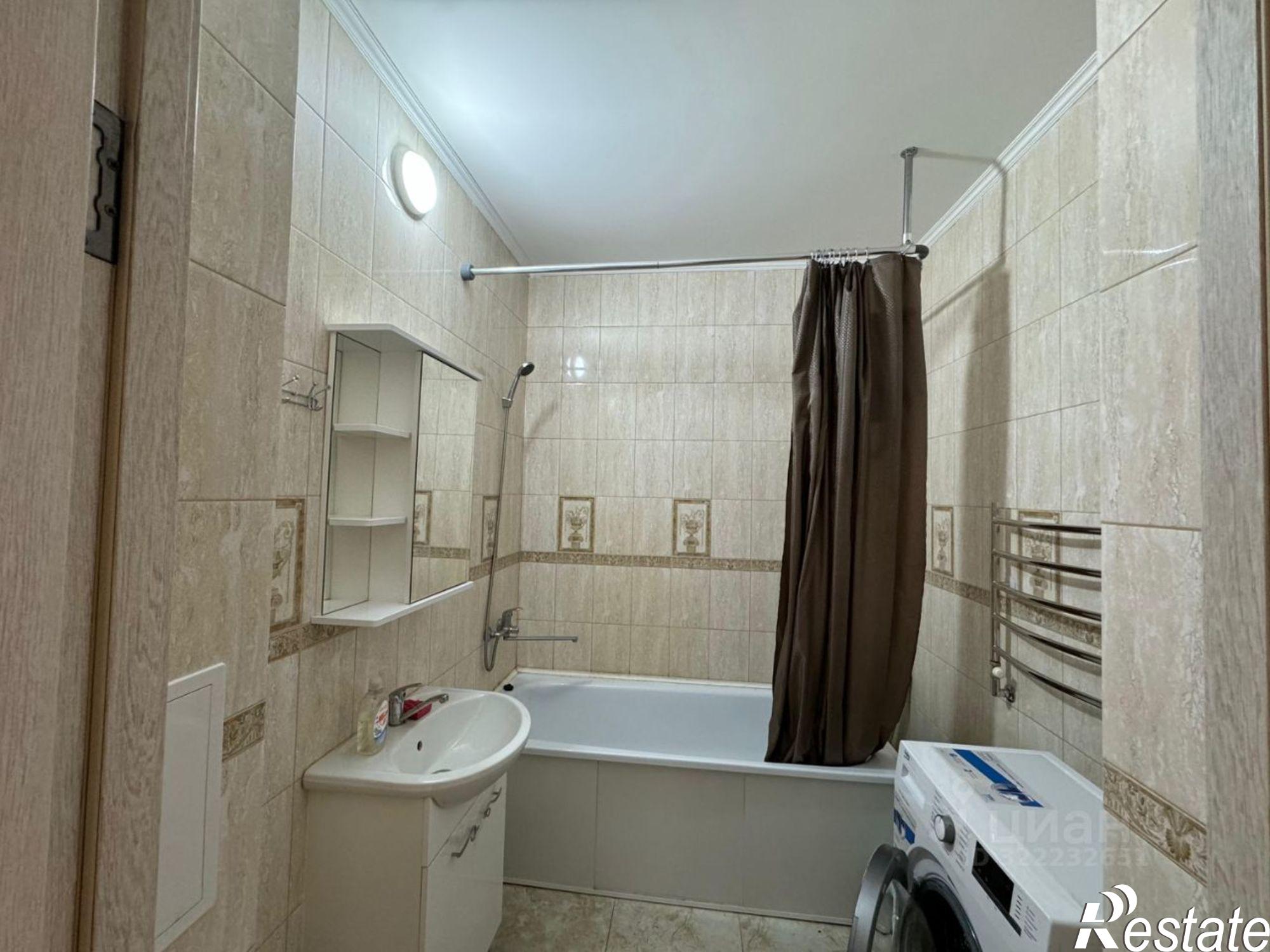 Сдать квартиру за 50 000 рублей на Ярославль, Чернопрудная улица, 15