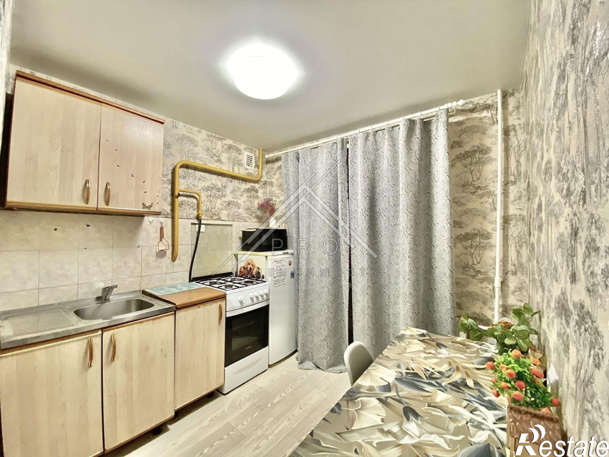 Купить квартиру за 4 000 000 рублей на Ярославль, улица Нефтяников, 24