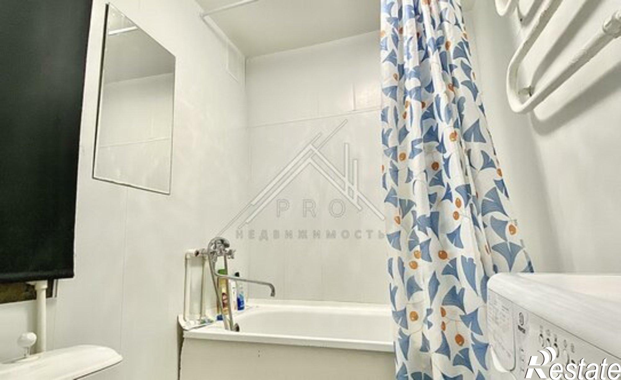 Купить квартиру за 4 000 000 рублей на Ярославль, улица Нефтяников, 24