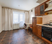 2-комн, 59кв м, этаж 1/5 улица Салтыкова-Щедрина, 46