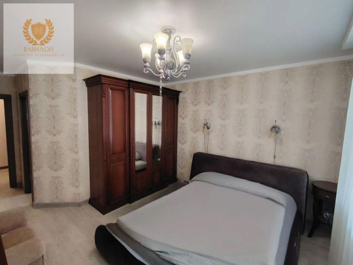 3-комн квартира Отрадная, 5