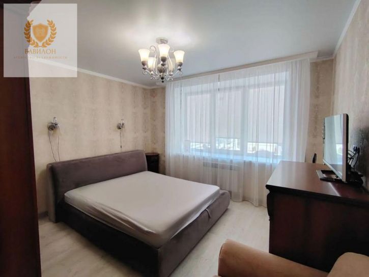 3-комн квартира Отрадная, 5