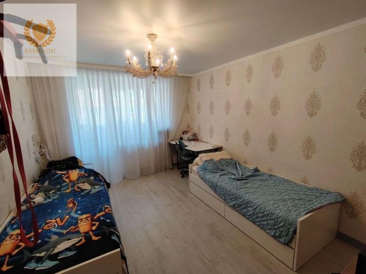 3-комн квартира Отрадная, 5