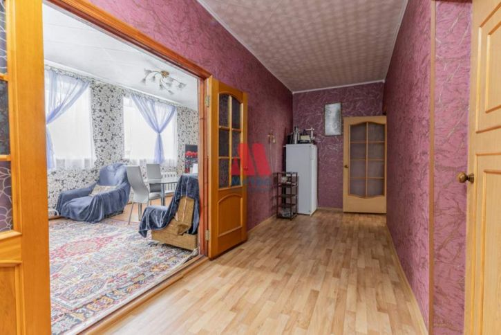 4-комн квартира Челюскинцев улица, д.59