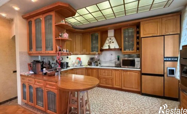 5-комн квартира Ярославль, Флотская улица, 4/1