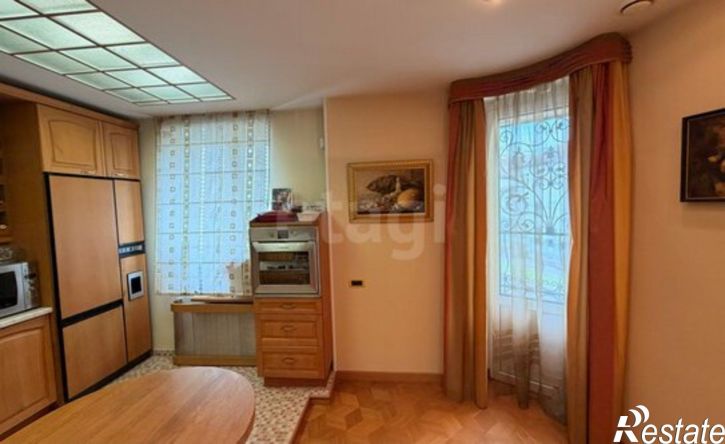 5-комн квартира Ярославль, Флотская улица, 4/1