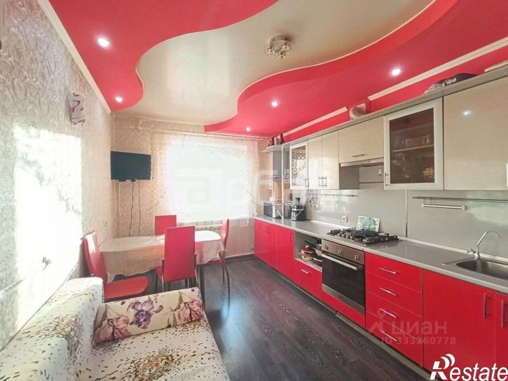 3-комн квартира ул Коммунаров, 35а,  д. 35а