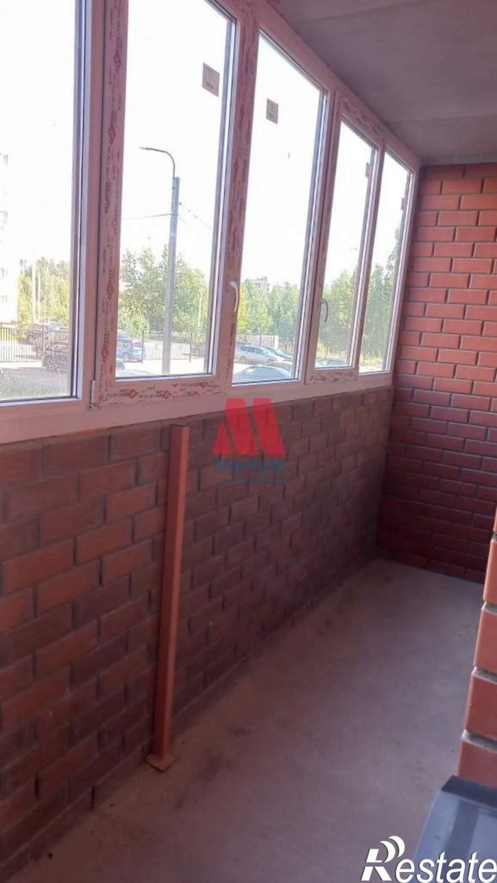 3-комн квартира Светлояр квартал, д.1к4