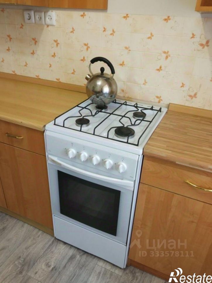 1-комн квартира Институтская улица, 28,  д. 28