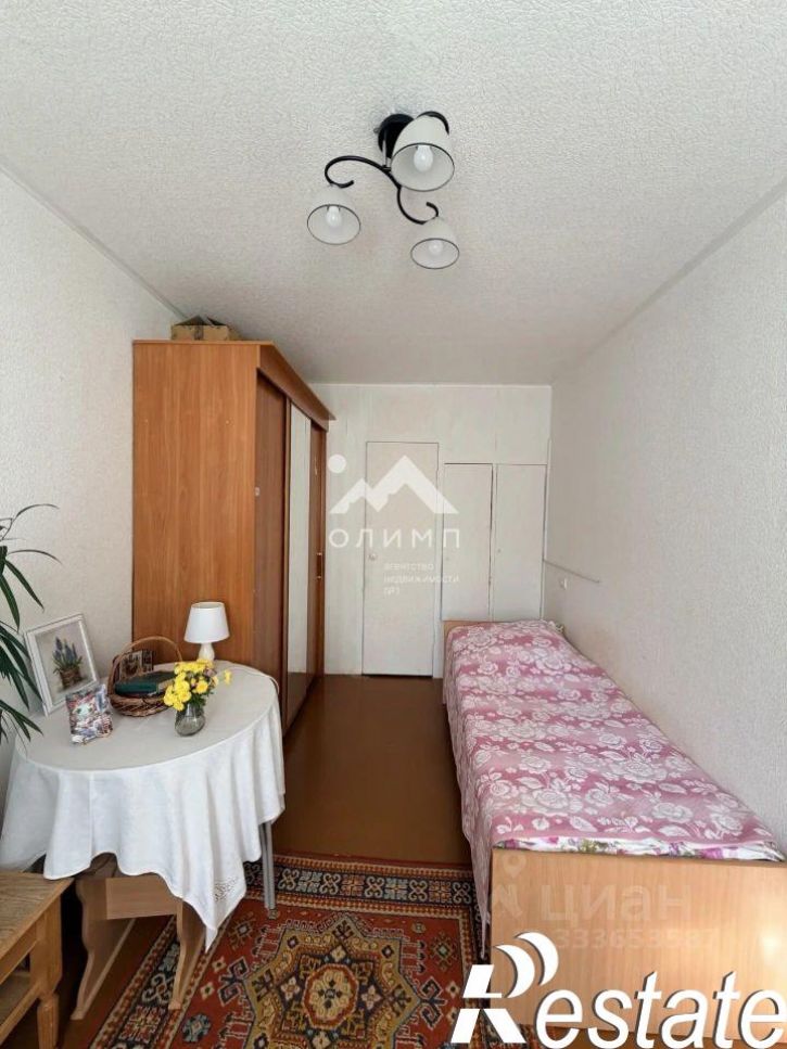 3-комн квартира улица Труфанова, 20 к2,  д. 20 к2