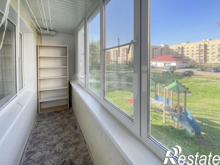 2-комн квартира улица Нефтяников, 5,  д. 5
