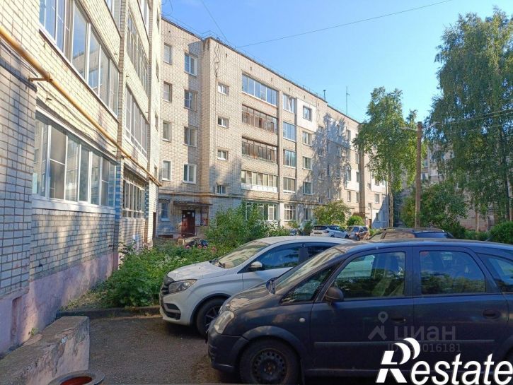 4-комн квартира улица Пирогова, 25,  д. 25