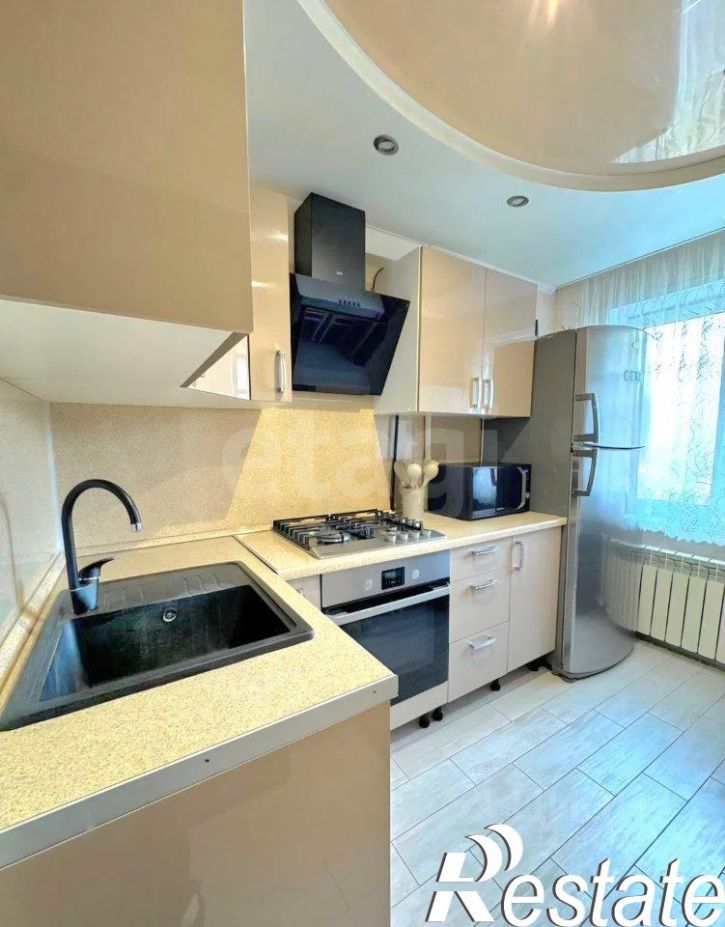 3-комн квартира улица Громова, 52 к2,  д. 52 к2