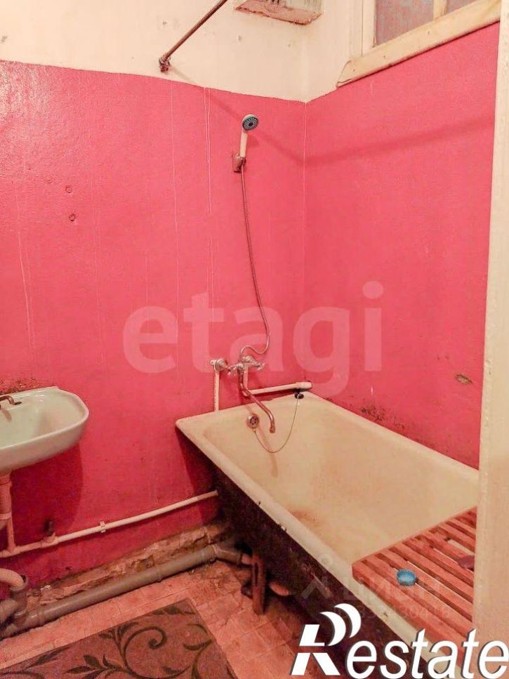 3-комн квартира улица Шарохина, 22,  д. 22