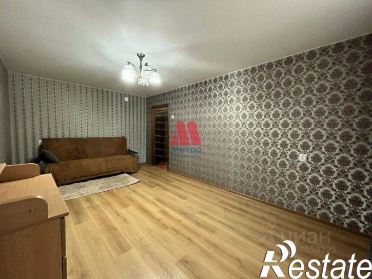 2-комн квартира улица Александра Невского, 15,  д. 15