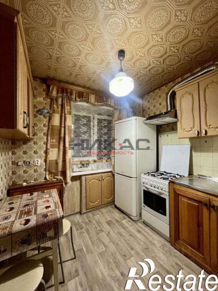 2-комн квартира улица Нефтяников, 14,  д. 14