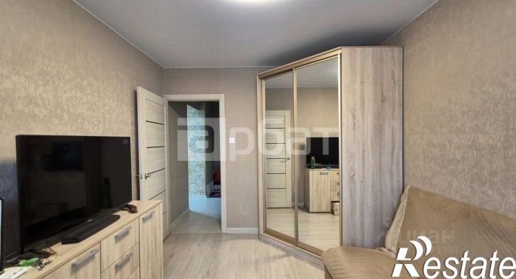 2-комн квартира улица Труфанова, 21 к2,  д. 21 к2